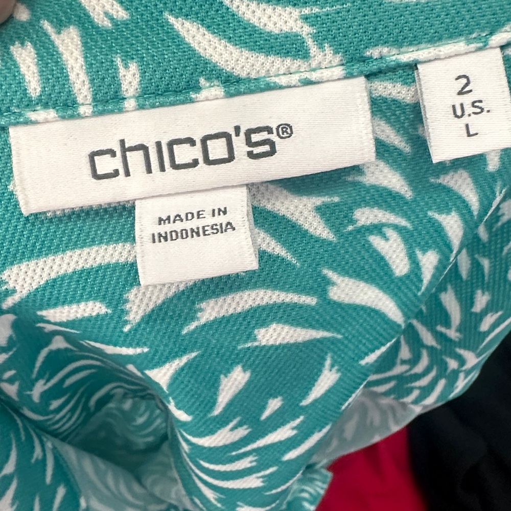 Chico's Turquoise Swirl Blouse - Picture 5 of 8